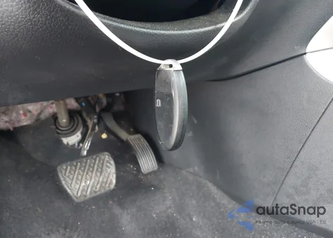 2015 Nissan Altima 2.5 S z USA, uszkodzony, nr VIN 1N4AL3AP1FC492785